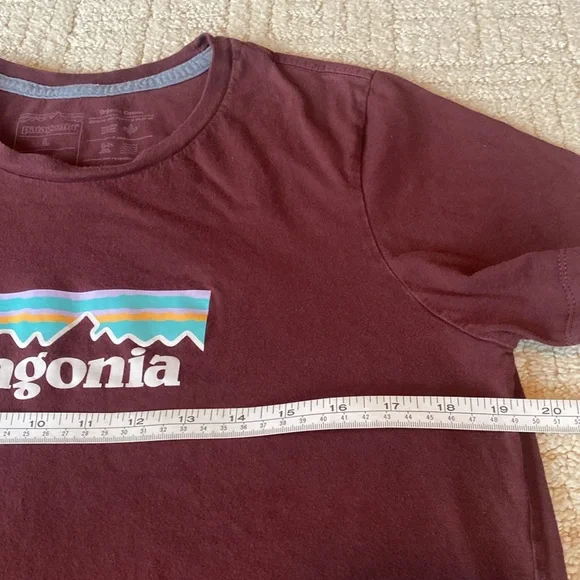 Patagonia P-6 Logo Organic Cotton Crew Tee - Picture 8 of 10